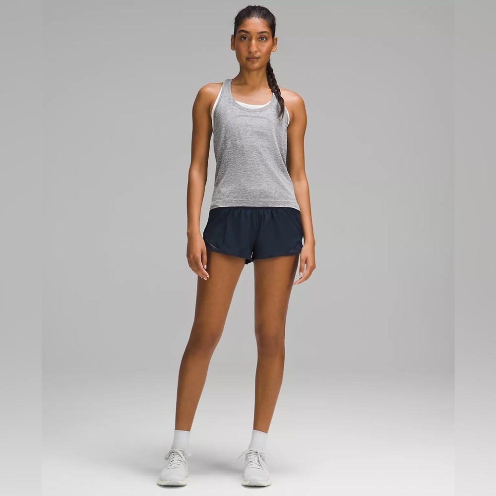 lululemon athletica | **PRELOVED** Hotty Hot Low-Rise Lined Short 2.5”